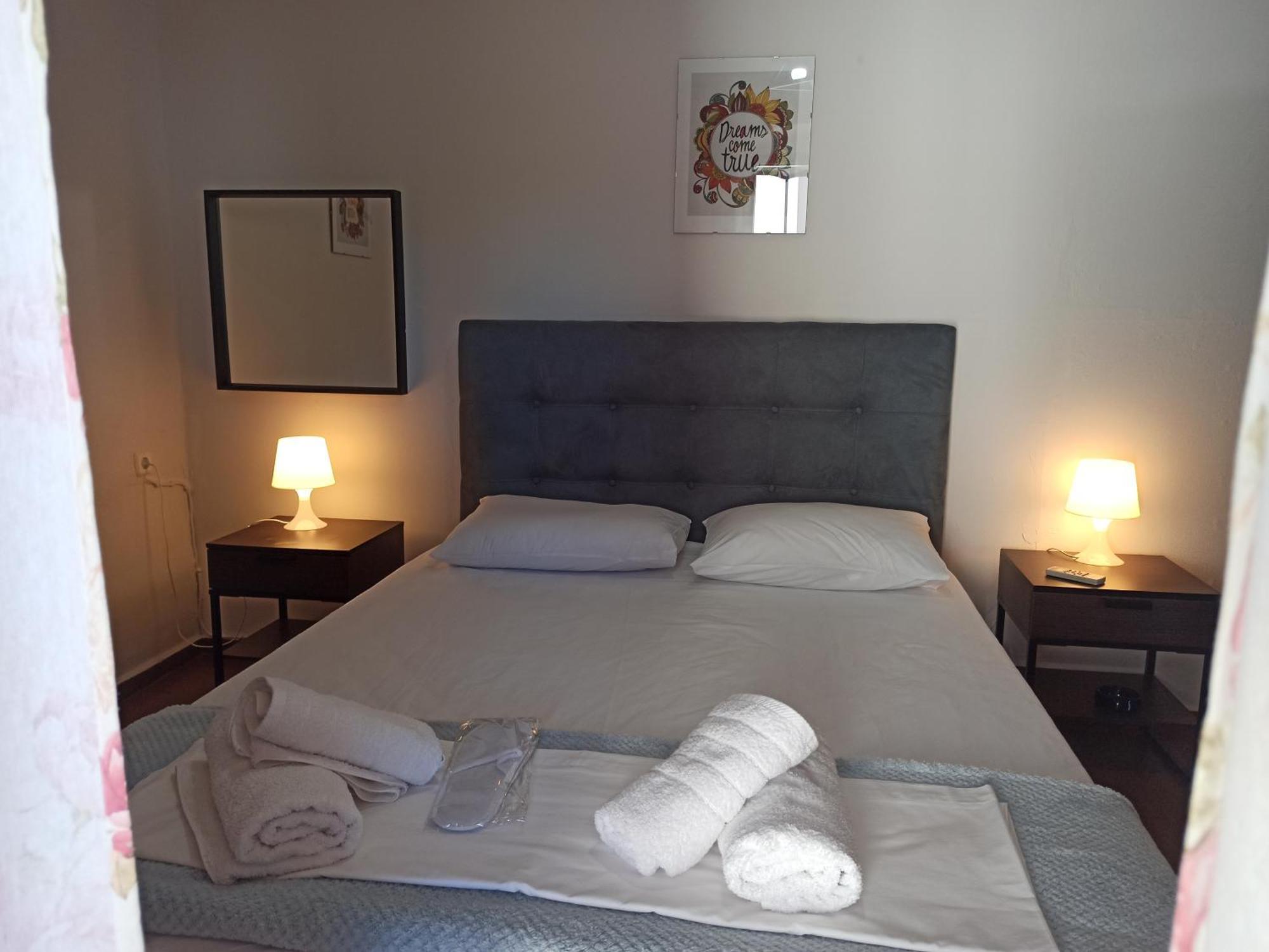 Poseidon Apartments Gaios Bagian luar foto