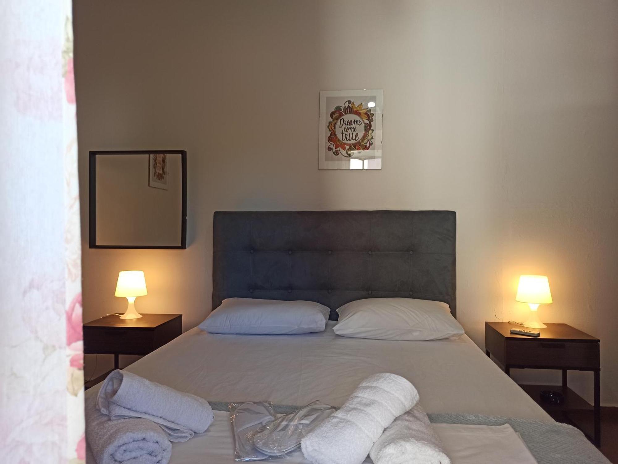 Poseidon Apartments Gaios Bagian luar foto