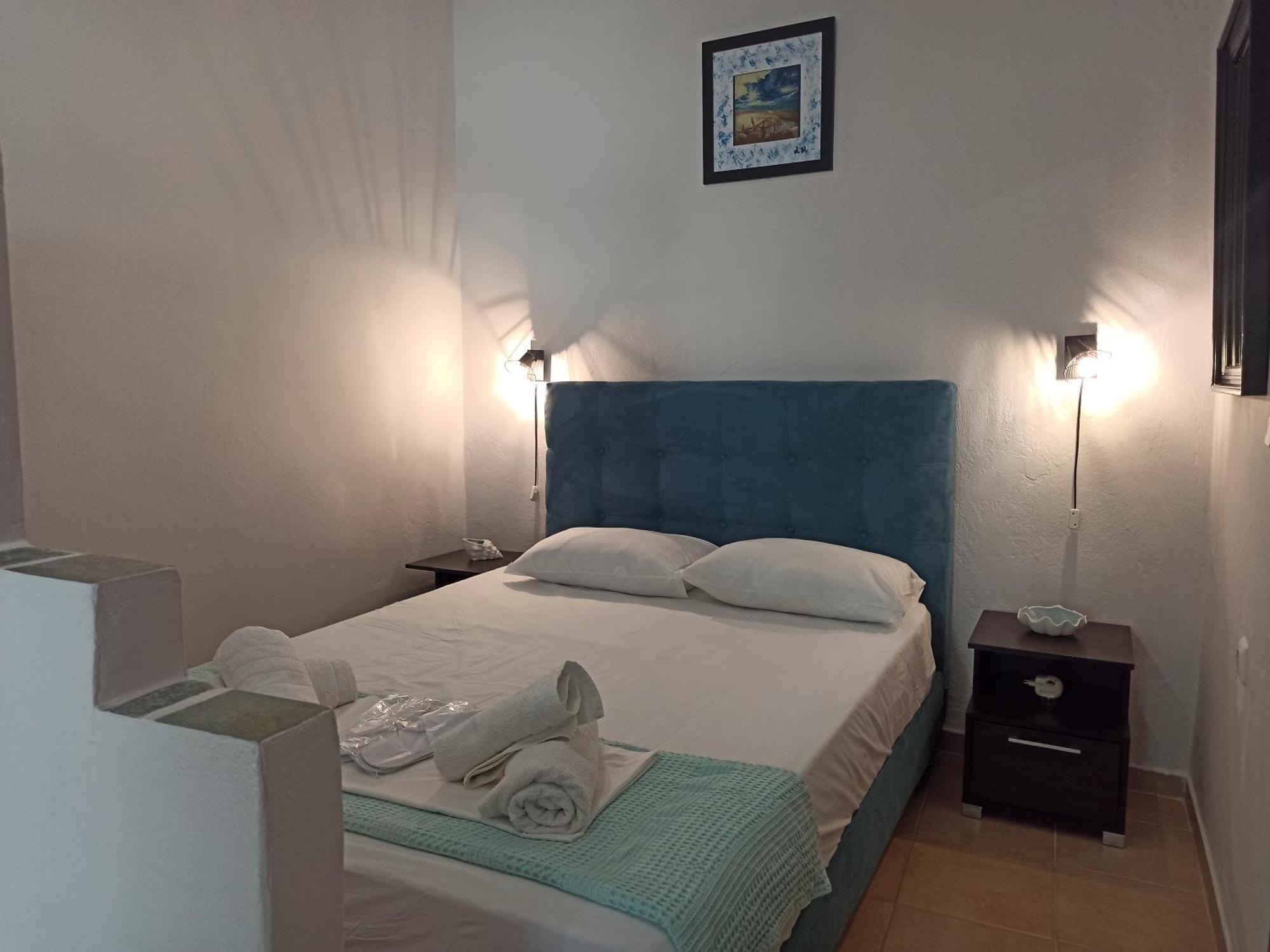 Poseidon Apartments Gaios Bagian luar foto
