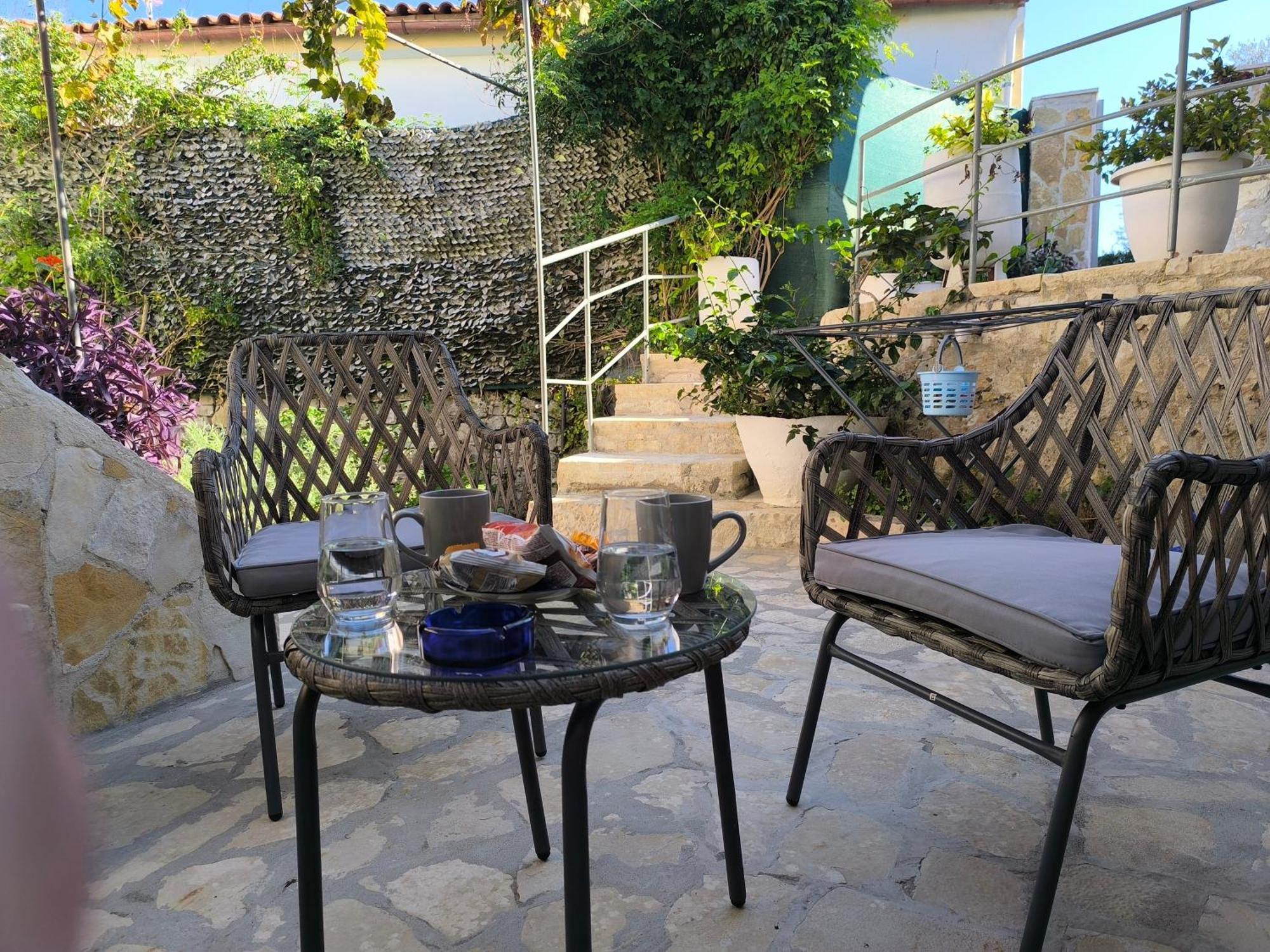 Poseidon Apartments Gaios Bagian luar foto