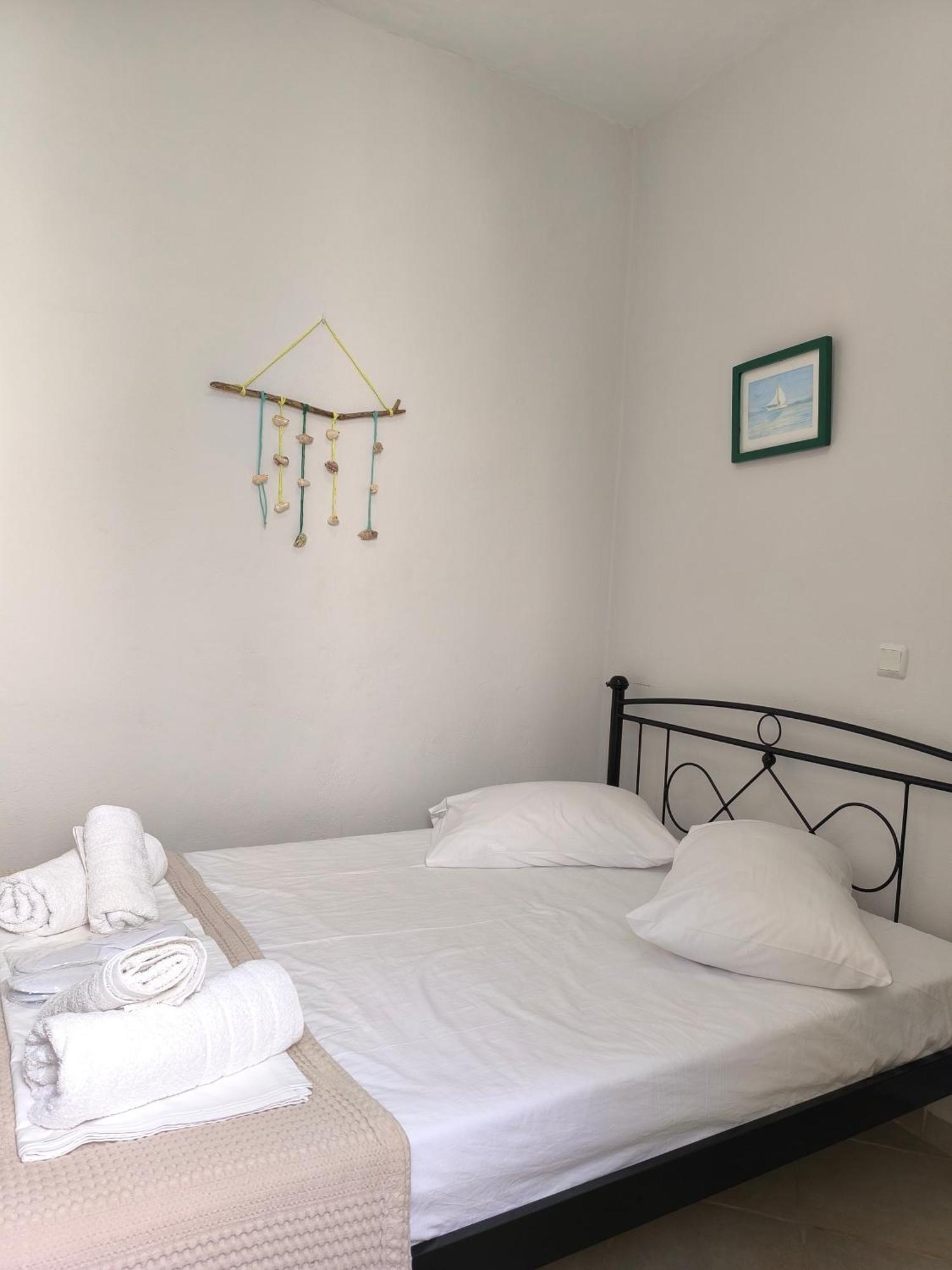 Poseidon Apartments Gaios Bagian luar foto